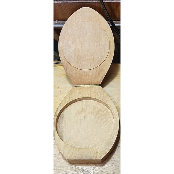 Vintage Hand Painted Woodpecker Wood Ware Rooster Box Japan Folk Art Farmhouse - Picture 9 of 16